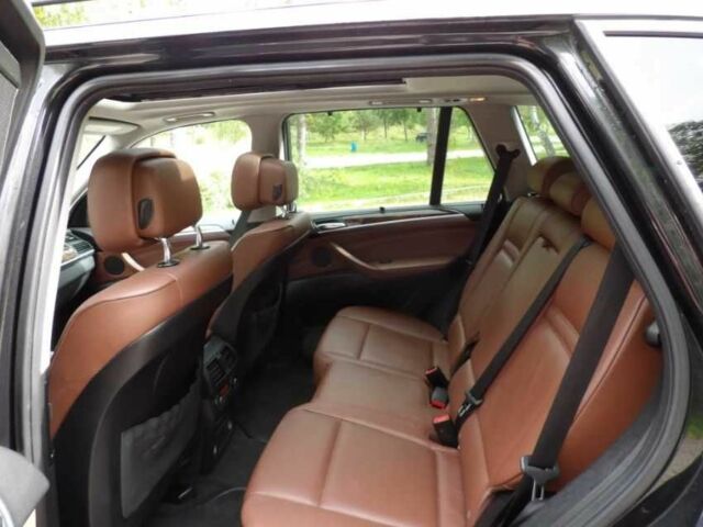 Черный БМВ Х5, объемом двигателя 3 л и пробегом 140 тыс. км за 11500 $, фото 9 на Automoto.ua