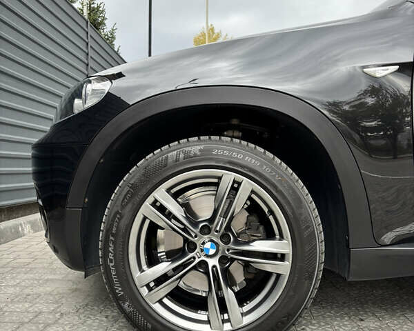 Чорний БМВ Х5, об'ємом двигуна 2.99 л та пробігом 305 тис. км за 22000 $, фото 46 на Automoto.ua