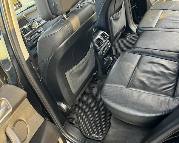 Черный БМВ Х5, объемом двигателя 2.98 л и пробегом 258 тыс. км за 16500 $, фото 7 на Automoto.ua