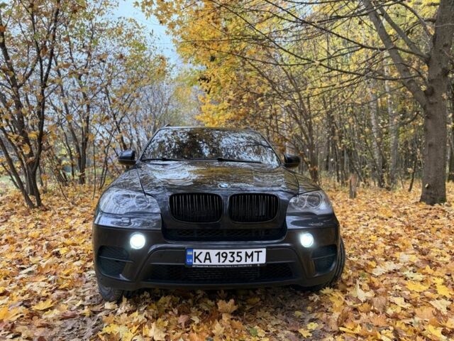 БМВ Х5 2012 в Чернигове на Automoto.ua Черный БМВ Х5, объемом двигателя 3 л и пробегом 307 тыс. км за 18600 $, фото 3 на Automoto.ua