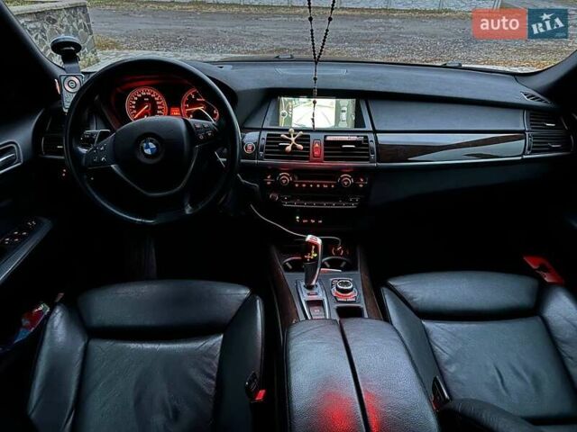Чорний БМВ Х5, об'ємом двигуна 3 л та пробігом 237 тис. км за 22500 $, фото 41 на Automoto.ua