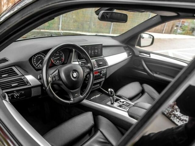 Черный БМВ Х5, объемом двигателя 3 л и пробегом 167 тыс. км за 4300 $, фото 9 на Automoto.ua