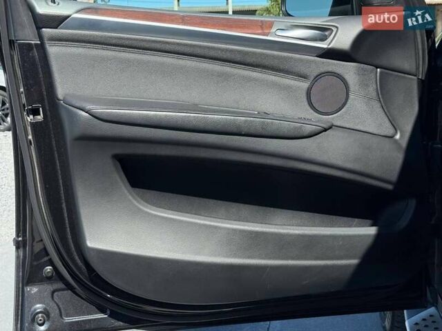 Черный БМВ Х5, объемом двигателя 2.98 л и пробегом 221 тыс. км за 14298 $, фото 15 на Automoto.ua