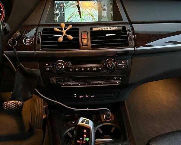 Чорний БМВ Х5, об'ємом двигуна 3 л та пробігом 237 тис. км за 22500 $, фото 38 на Automoto.ua