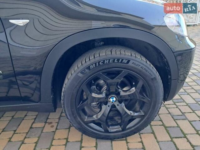 Чорний БМВ Х5, об'ємом двигуна 3 л та пробігом 191 тис. км за 14500 $, фото 44 на Automoto.ua