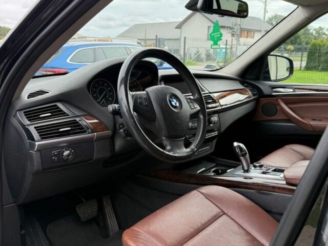 Черный БМВ Х5, объемом двигателя 3 л и пробегом 221 тыс. км за 4300 $, фото 6 на Automoto.ua