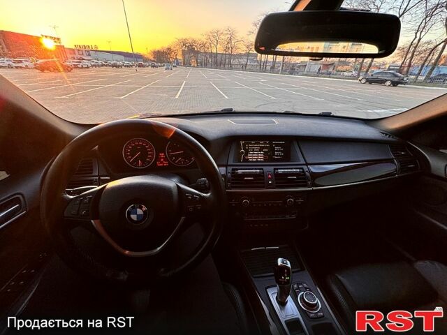 Чорний БМВ Х5, об'ємом двигуна 3 л та пробігом 125 тис. км за 19999 $, фото 10 на Automoto.ua