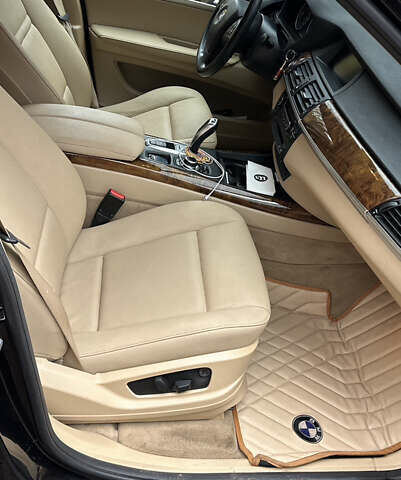 Черный БМВ Х5, объемом двигателя 2.98 л и пробегом 130 тыс. км за 12500 $, фото 10 на Automoto.ua