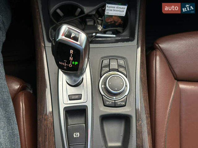 БМВ Х5 2012 в Николаеве на Automoto.ua Черный БМВ Х5, объемом двигателя 3 л и пробегом 299 тыс. км за 19500 $, фото 44 на Automoto.ua