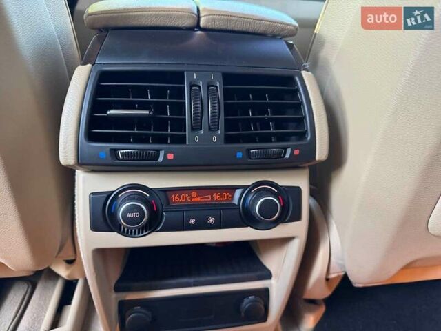 Чорний БМВ Х5, об'ємом двигуна 3 л та пробігом 119 тис. км за 14690 $, фото 18 на Automoto.ua