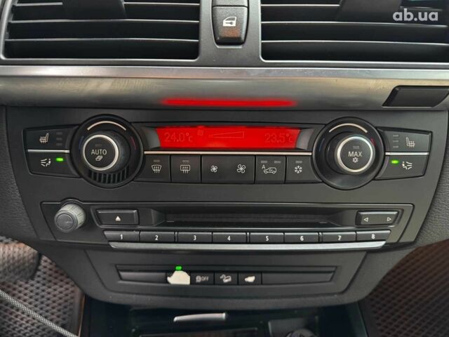 Черный БМВ Х5, объемом двигателя 3 л и пробегом 158 тыс. км за 18690 $, фото 20 на Automoto.ua