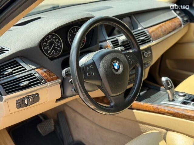 Черный БМВ Х5, объемом двигателя 3 л и пробегом 254 тыс. км за 18290 $, фото 28 на Automoto.ua