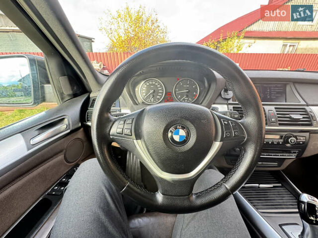Черный БМВ Х5, объемом двигателя 3 л и пробегом 247 тыс. км за 20000 $, фото 7 на Automoto.ua