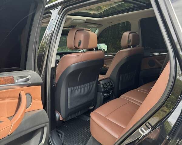 Черный БМВ Х5, объемом двигателя 2.99 л и пробегом 305 тыс. км за 17700 $, фото 31 на Automoto.ua