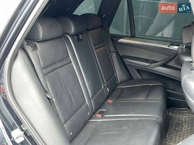 Черный БМВ Х5, объемом двигателя 3 л и пробегом 237 тыс. км за 17400 $, фото 9 на Automoto.ua