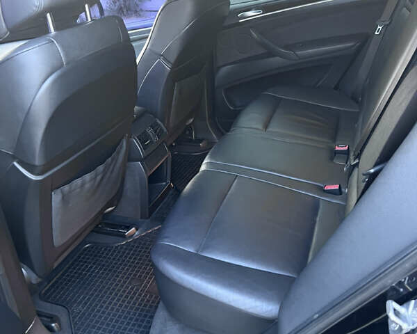 Черный БМВ Х5, объемом двигателя 3 л и пробегом 265 тыс. км за 18900 $, фото 13 на Automoto.ua