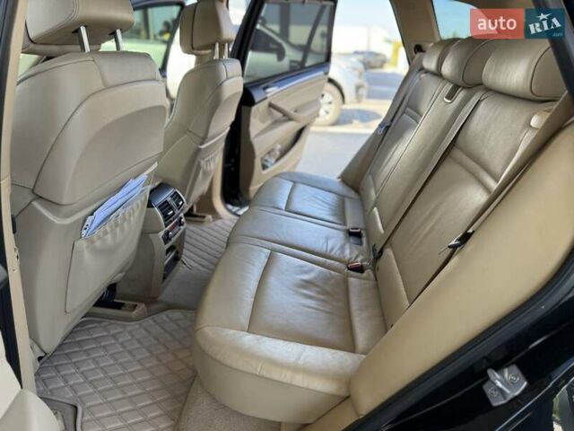 Чорний БМВ Х5, об'ємом двигуна 2.98 л та пробігом 216 тис. км за 13500 $, фото 30 на Automoto.ua