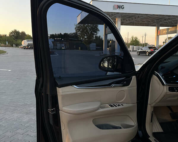 Чорний БМВ Х5, об'ємом двигуна 2.99 л та пробігом 210 тис. км за 24500 $, фото 14 на Automoto.ua