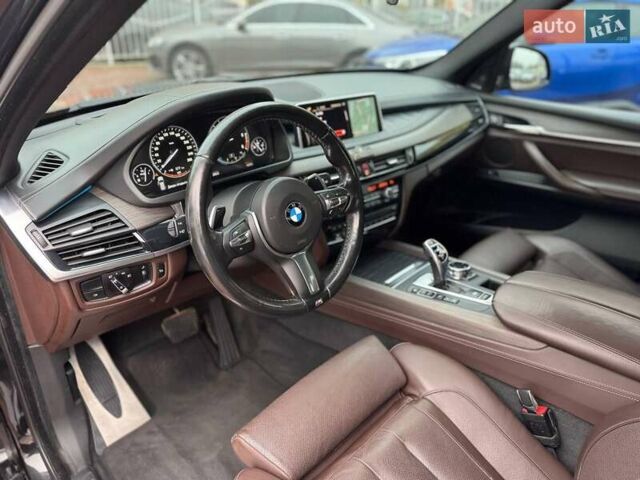 Чорний БМВ Х5, об'ємом двигуна 3 л та пробігом 126 тис. км за 31000 $, фото 19 на Automoto.ua