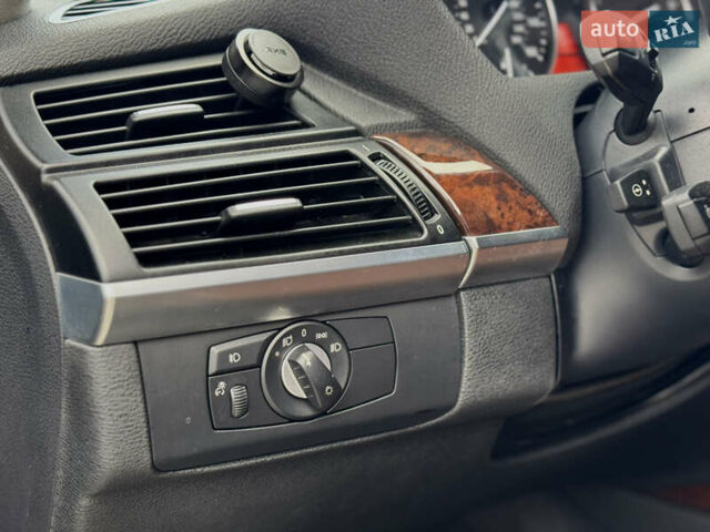 Черный БМВ Х5, объемом двигателя 2.98 л и пробегом 180 тыс. км за 15500 $, фото 15 на Automoto.ua