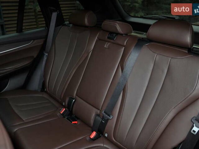 Чорний БМВ Х5, об'ємом двигуна 4.39 л та пробігом 129 тис. км за 26800 $, фото 30 на Automoto.ua