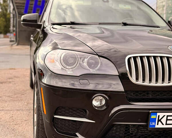 Чорний БМВ Х5, об'ємом двигуна 3 л та пробігом 296 тис. км за 13500 $, фото 2 на Automoto.ua