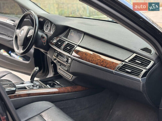 БМВ Х5 2013 в Днепре (Днепропетровске) на Automoto.ua Черный БМВ Х5, объемом двигателя 2.98 л и пробегом 297 тыс. км за 13500 $, фото 19 на Automoto.ua