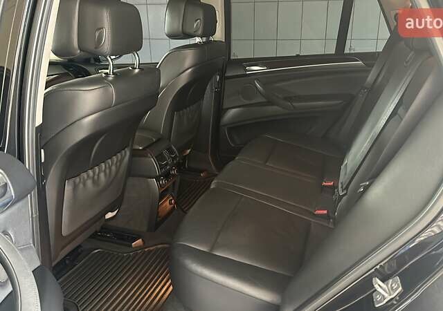 Черный БМВ Х5, объемом двигателя 2.99 л и пробегом 150 тыс. км за 22000 $, фото 4 на Automoto.ua