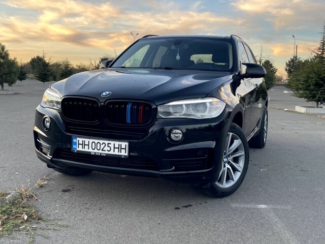 Черный БМВ Х5, объемом двигателя 3 л и пробегом 198 тыс. км за 25000 $, фото 2 на Automoto.ua