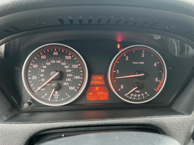 Черный БМВ Х5, объемом двигателя 3 л и пробегом 228 тыс. км за 14850 $, фото 5 на Automoto.ua