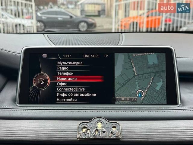 Чорний БМВ Х5, об'ємом двигуна 3 л та пробігом 126 тис. км за 31000 $, фото 22 на Automoto.ua