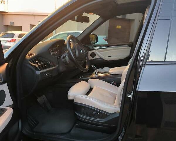 Черный БМВ Х5, объемом двигателя 2.98 л и пробегом 256 тыс. км за 23800 $, фото 11 на Automoto.ua