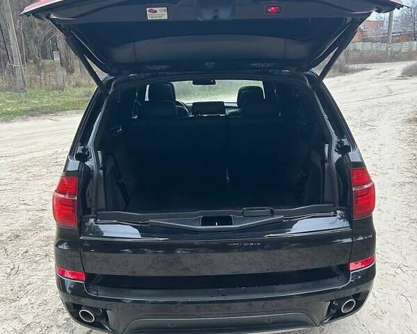 Черный БМВ Х5, объемом двигателя 3 л и пробегом 204 тыс. км за 21900 $, фото 12 на Automoto.ua