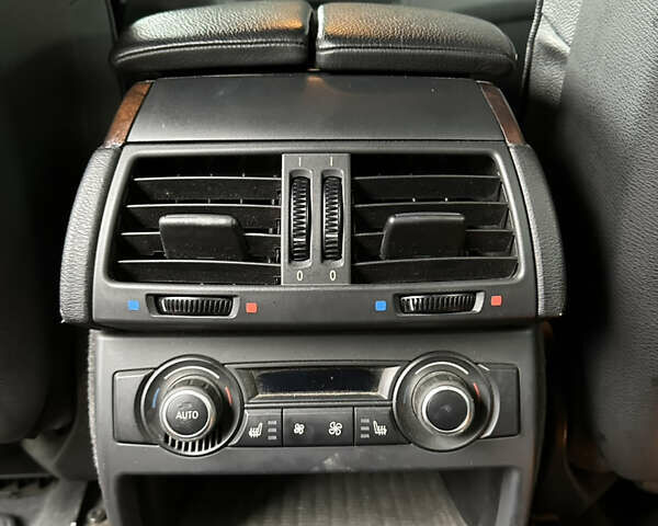 Черный БМВ Х5, объемом двигателя 2.98 л и пробегом 250 тыс. км за 15500 $, фото 19 на Automoto.ua