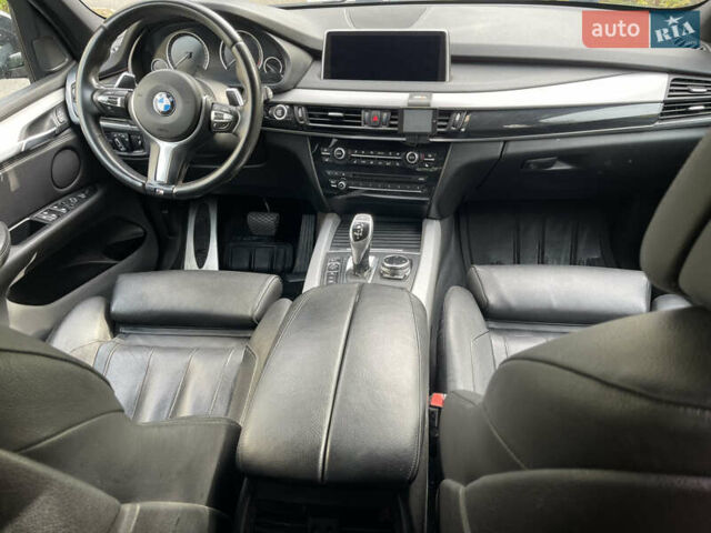 Черный БМВ Х5, объемом двигателя 2.99 л и пробегом 260 тыс. км за 27000 $, фото 3 на Automoto.ua