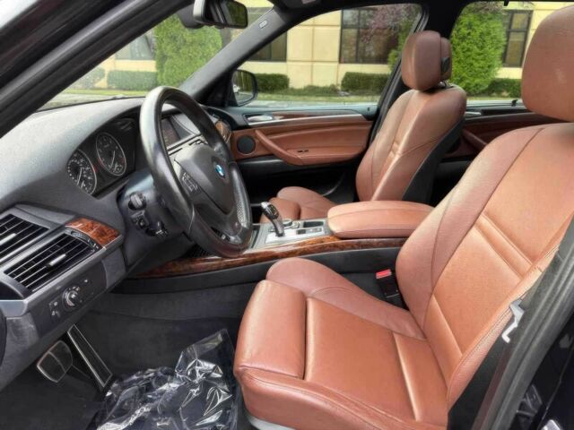 Черный БМВ Х5, объемом двигателя 3 л и пробегом 86 тыс. км за 4500 $, фото 9 на Automoto.ua