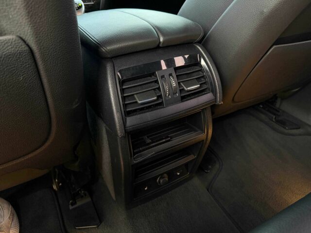 Черный БМВ Х5, объемом двигателя 3 л и пробегом 257 тыс. км за 29500 $, фото 16 на Automoto.ua