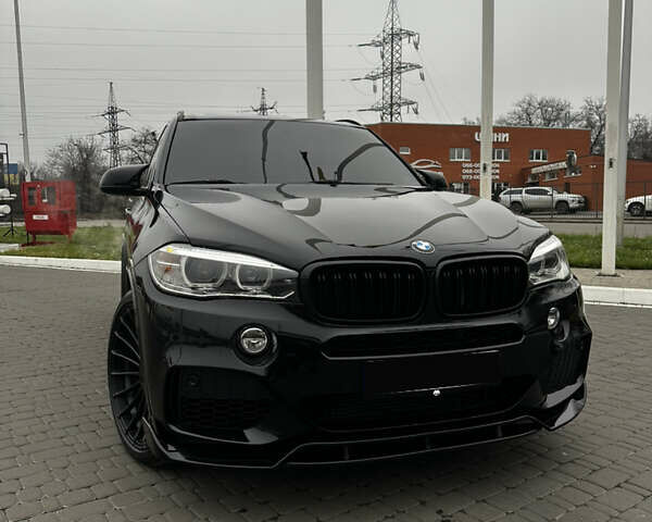 Черный БМВ Х5, объемом двигателя 2.98 л и пробегом 207 тыс. км за 26999 $, фото 2 на Automoto.ua