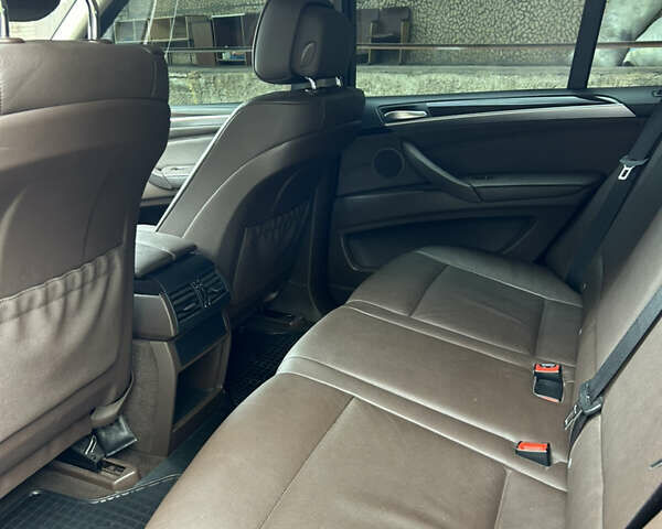 Чорний БМВ Х5, об'ємом двигуна 2.99 л та пробігом 207 тис. км за 23000 $, фото 10 на Automoto.ua