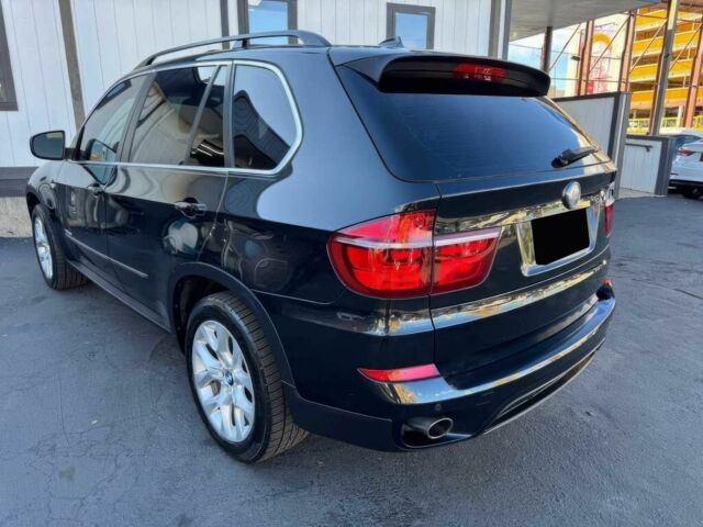 Чорний БМВ Х5, об'ємом двигуна 3 л та пробігом 81 тис. км за 9000 $, фото 5 на Automoto.ua