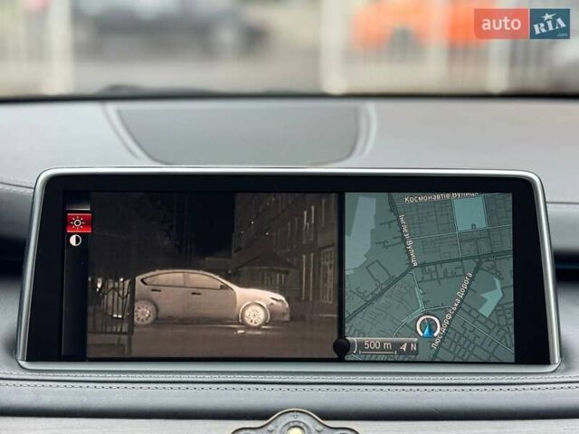 Чорний БМВ Х5, об'ємом двигуна 3 л та пробігом 126 тис. км за 31000 $, фото 35 на Automoto.ua