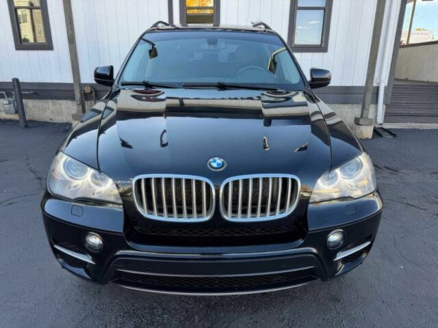 Чорний БМВ Х5, об'ємом двигуна 3 л та пробігом 81 тис. км за 9000 $, фото 1 на Automoto.ua