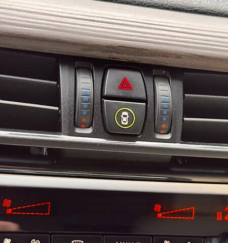 Черный БМВ Х5, объемом двигателя 2.99 л и пробегом 237 тыс. км за 27700 $, фото 18 на Automoto.ua