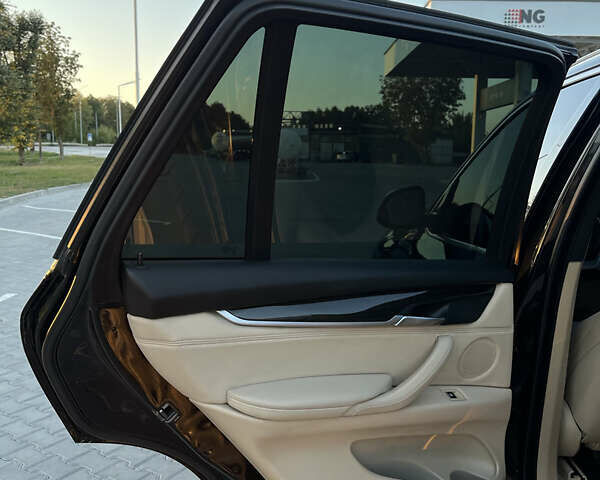 Чорний БМВ Х5, об'ємом двигуна 2.99 л та пробігом 210 тис. км за 24500 $, фото 21 на Automoto.ua