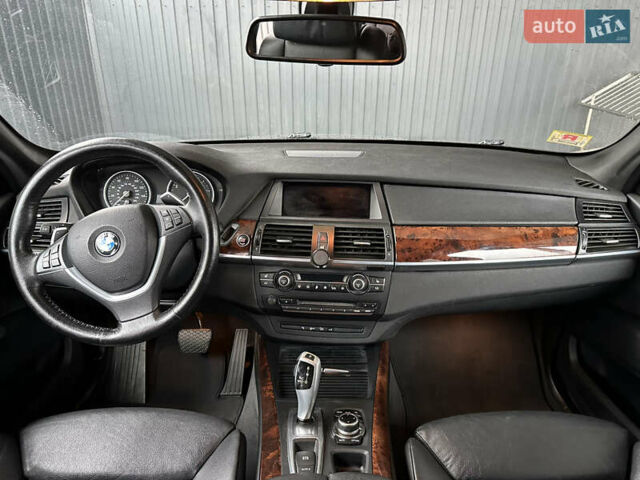 Черный БМВ Х5, объемом двигателя 2.98 л и пробегом 250 тыс. км за 15500 $, фото 10 на Automoto.ua