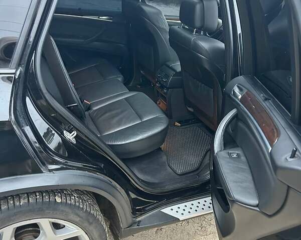 Черный БМВ Х5, объемом двигателя 3 л и пробегом 204 тыс. км за 21900 $, фото 29 на Automoto.ua