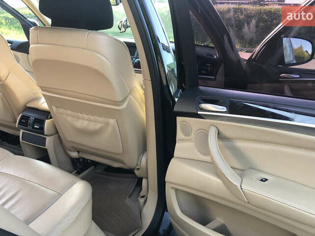 Черный БМВ Х5, объемом двигателя 2.98 л и пробегом 340 тыс. км за 12900 $, фото 12 на Automoto.ua