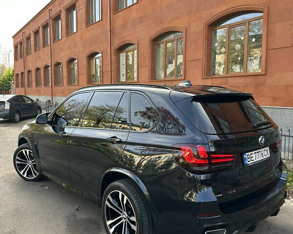 Чорний БМВ Х5, об'ємом двигуна 2.99 л та пробігом 170 тис. км за 32499 $, фото 13 на Automoto.ua