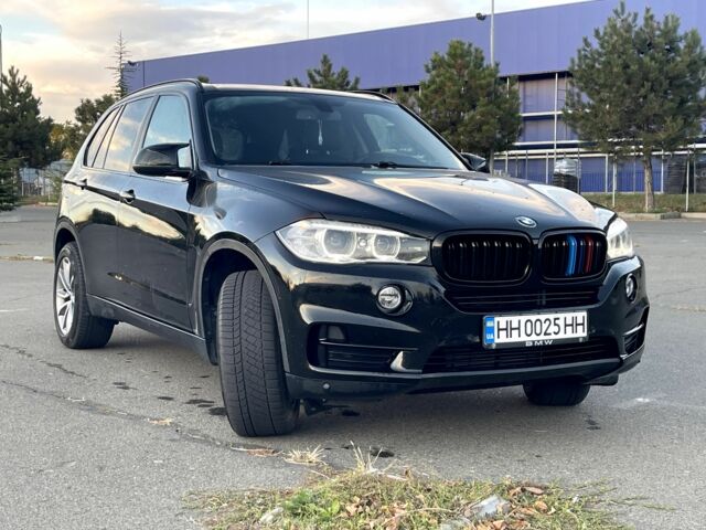 Черный БМВ Х5, объемом двигателя 3 л и пробегом 198 тыс. км за 25000 $, фото 4 на Automoto.ua