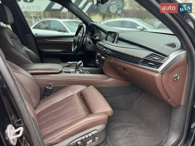 Чорний БМВ Х5, об'ємом двигуна 3 л та пробігом 126 тис. км за 31000 $, фото 32 на Automoto.ua